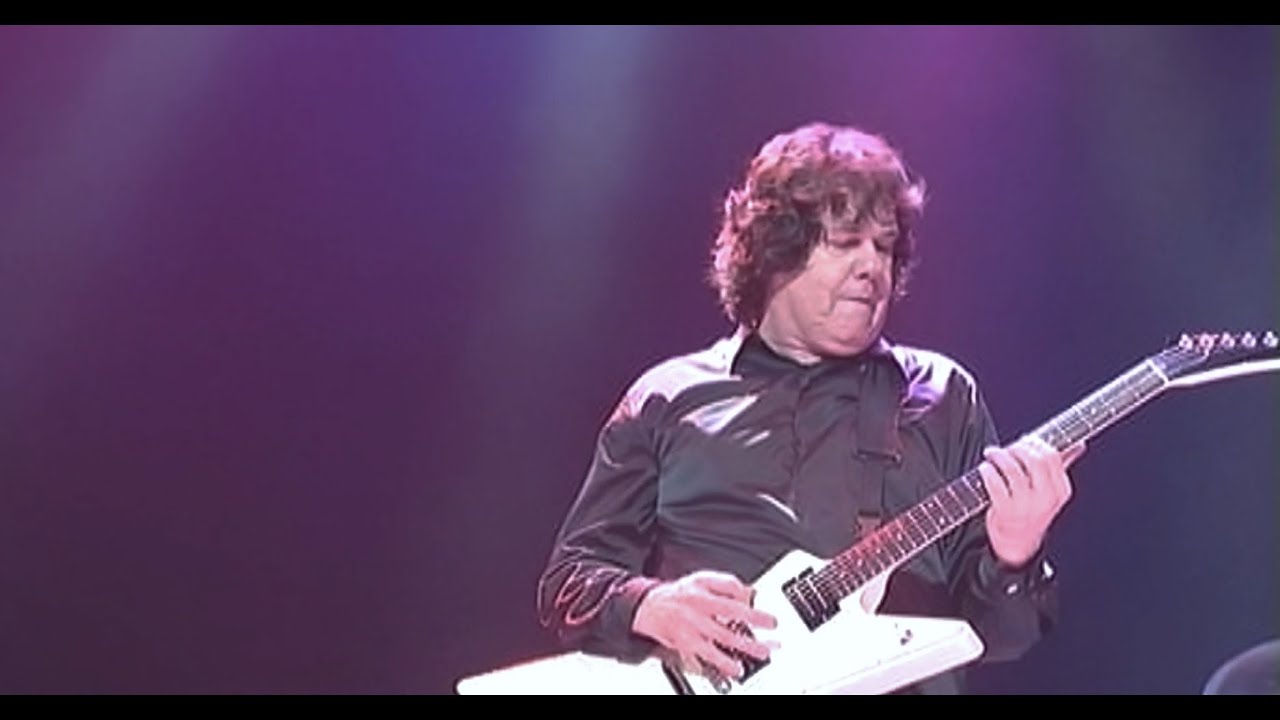 Gary Moore – Live At Monsters Of Rock 2003 (Full Concert + Extras) - YouTube