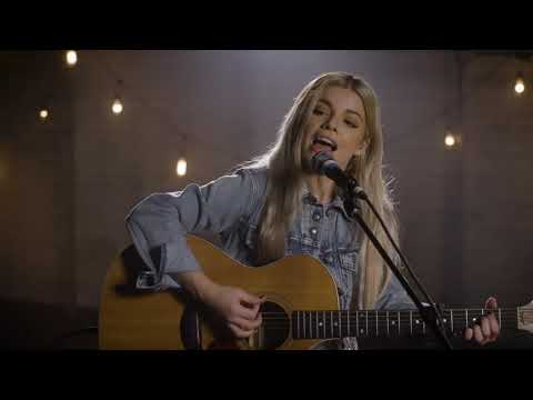 Ivy Adara - Callgirl - AllSaints