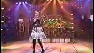 Kylie Minogue - I Should Be So Lucky (Hit Studio 1988)