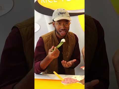 NYのRice to Richesでは、20種類以上のフレーバーのライスプディングを販売しています。#ライスプディング #NYC #デザート #ショートパンツ (Rice to Riches in NYC sells over 20 flavors of rice pudding. #ricepudding #NYC #dessert #shorts)