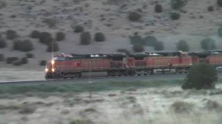 preview picture of video 'BNSF Manifest along Route 66'