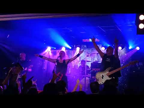 Videoclip de Hijos de Caín (En Directo) — Barón Rojo