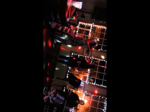 Tracey & Amy Gangsta's Paradise!