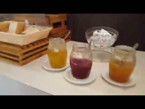 2019-06-07 Breakfast Stu & Kev Thailand Phuket v02 MUSIC Edit