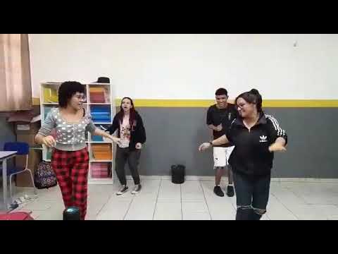 Desafio de educação fisica (Samba de rock)❤