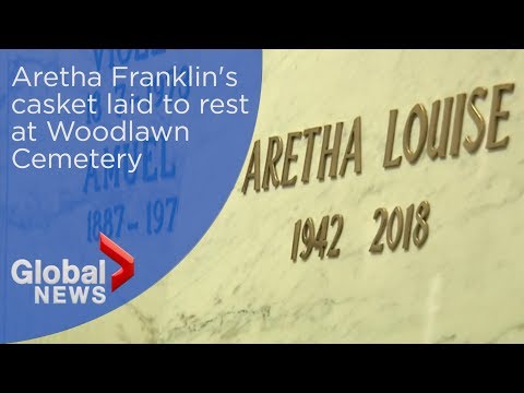 Aretha Franklin: 'Queen of Soul's' casket laid to rest at Woodlawn Cemetery