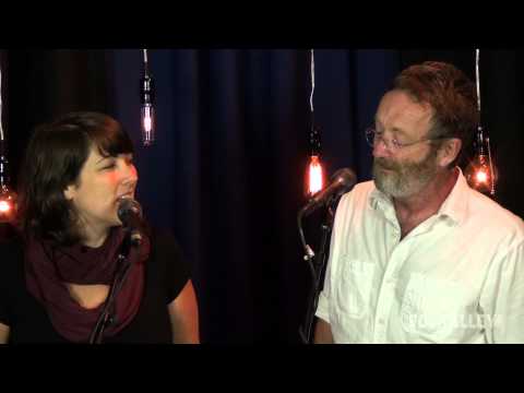 Folk Alley Sessions: Ashley Condon "In The Bright Tomorrow" (featuring David Francey)