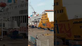 Download lagu SUARA KELAKSON KAPAL PORTLINK 3 TERBESAR DI PELABUHAN MERAK#Shorts mp3