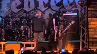 Hatebreed - Live in Sao Paulo 2014 - Dead Man Breathing