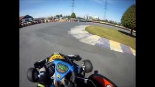 preview picture of video 'Kartbahn Büren 17.5.2012 Teil 1 (Rotax max Senior) [HD]'