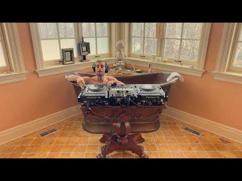 Gab Rhome - Beyond Bed & Bath n.2 | Melodic House DJ set in a lush bathroom