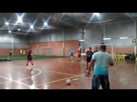 XT Canoas X Laranja mecânica