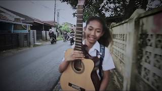 Download lagu SUPERIOTS - SANDIWARA DUNIA mp3 Download lagu SUPERIOTS - SANDIWARA DUNIA mp3