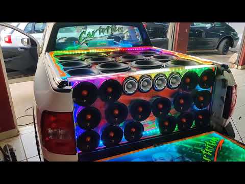 Saveiro com 12 sub Zetta 600 rms