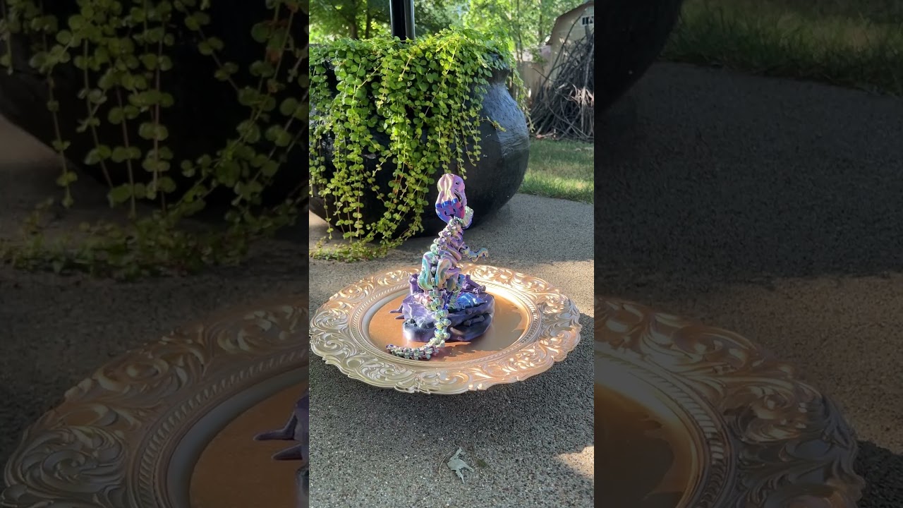 Skeleton T-Rex Articulated Flexi 3D Print GIVEAWAY | Paige's Purlieu | #spooky #3dprinting #flexi