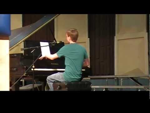 Student MOCKS principal in song