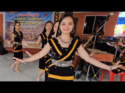 Sumazau Dance by Dusun Kiulu
