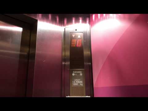 Mitsubishi SPVF traction elevator with CES voiceover @ Western Market in Sheung Wan, Hong Kong