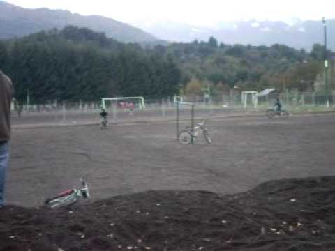 curin bikeando en el cef n 17