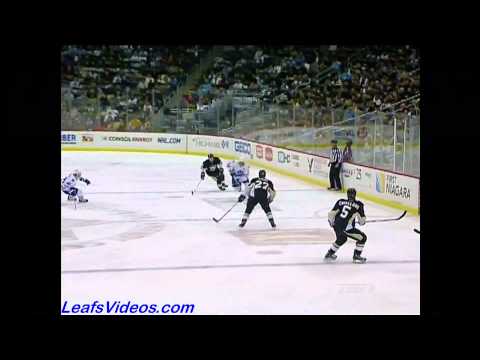Maple Leafs @ Penguins - Mikhail Grabovski Scores - 101208