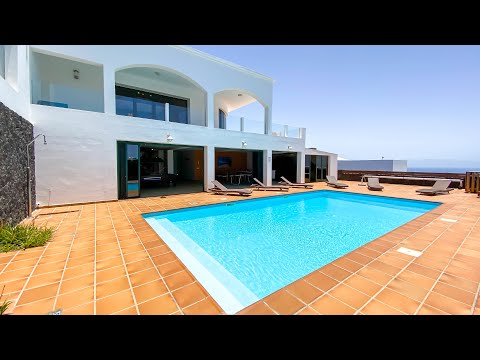 5 Bedroom  House / Villa video