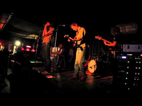 THE DALLES vs HOLE IN THE WALL