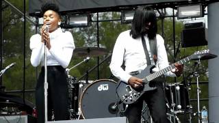 Janelle Monáe - Smile (Olympic Island - Toronto, Ontario - August 14, 2010)