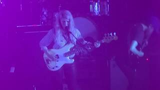 Modest Mouse - 14 - The Ground Walks,With Time In A Box - Cleveland - 5/1/18