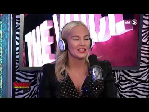 Petra visar "hold in" underkläder för män - VAKNA! med The Voice