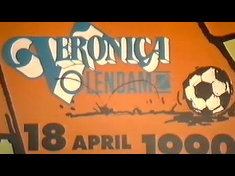 FC Volendam en nieuwe sponsor Veronica (1989) met Rob Out