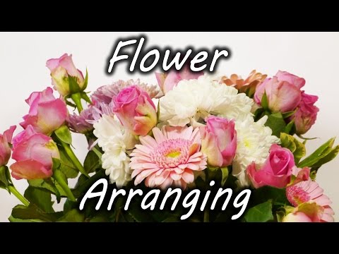 The Easiest Way to Arrange Flowers