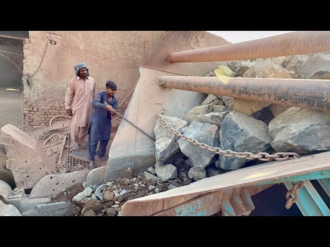BIG ROCK 🪨 Crusher Machine - FULL Powerfull Process A Giant in Action-Big Rock Crushing.