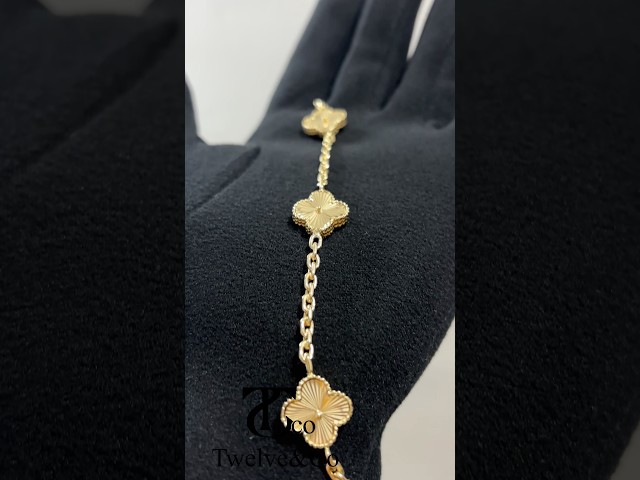 Vídeo relacionado con Fantasyon 6Pcs Set de Pulseras Mujer Acero Inoxidable Pulseras Chapadas Oro 14K Pulseras de Cadena Mujer Oro Ajustable Apilables Pulseras Figaro Serpiente para Mujer San Valentín Regalo