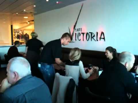 Danmarks Indsamling 2013: Marcus Pedersen i Cafe Victoria