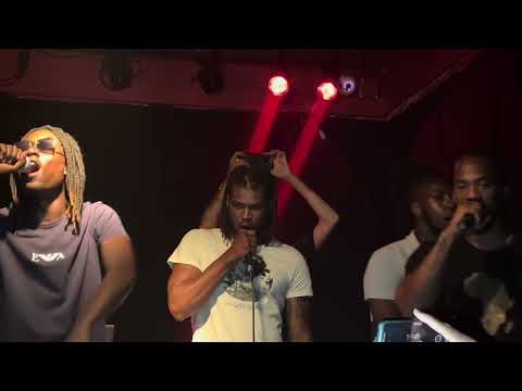 Nex Supremo ao vivo na Casa Independente