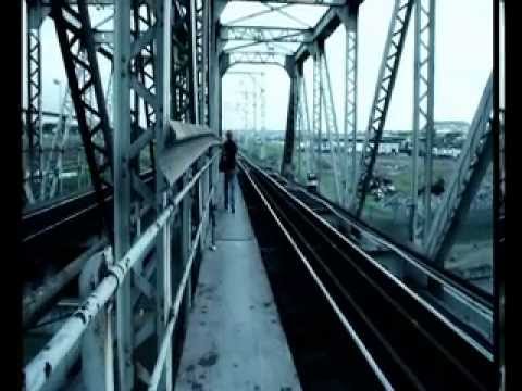 Sandy B  - Nunuza - Mega Star