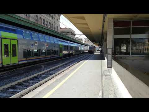 483 102 DB in transito con saluto a Genova Brignole