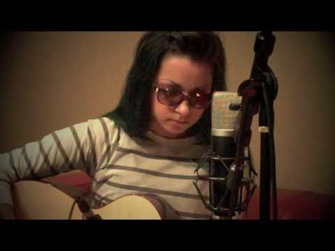 The RedRoom Sessions: Episode 5, Geri X 