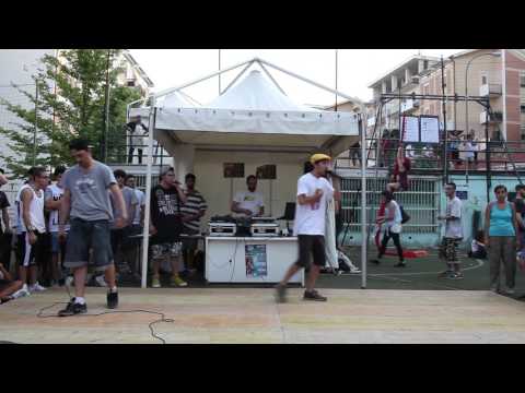 PAPOCCHIO vs MR. COME - Feel Good Jam Freestyle Battle 2015
