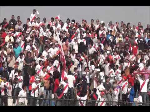 "La Banda del Basurero en el Callao" Barra: La Banda del Basurero &bull; Club: Deportivo Municipal &bull; País: Peru