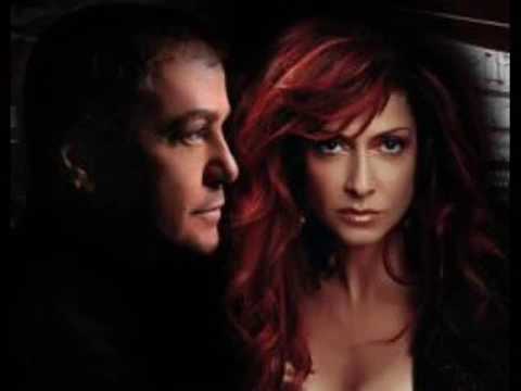 Anna Vissi & Giannis Parios - Martirio