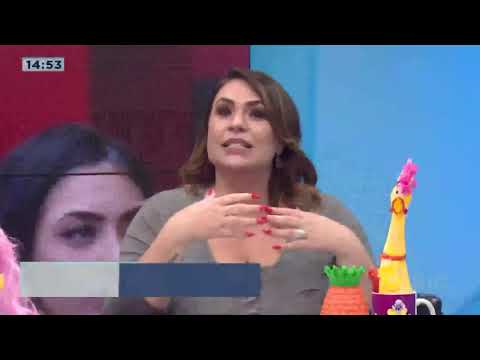 Mc Mirella e Fernanda Medrado chocam pela grande semelhança física