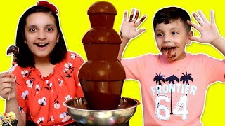 CHOCOLATE FOUNTAIN CHALLENGE | Eating Fondue Challenge Funny Kids | Aayu and Pihu Show