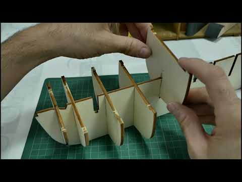 CASCO-002- Como colocar las cuadernas. ESSEX - Modelismo Naval