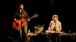 Garrison Starr &amp; Natalia Zukerman - The Train That&#39;s Bound for Glory