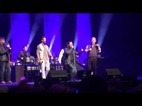 We Can Face Uncertain Days! - Wes Hampton, Gaither Vocal Band
