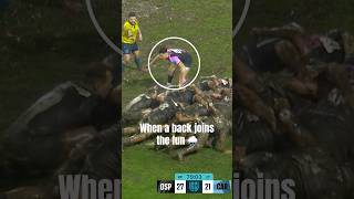 Download lagu Rugby in the mud hits different 🌧️ mp3