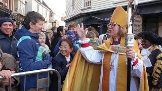 Video: Sarah Mullally wird erste Frau an Spitze der Kirche von England