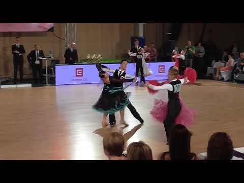 180 Dominik Veverka - Aneta Zymová /MČR T10 2018/ Kojetín/ Junior I./ Semifinále/ Slowfox