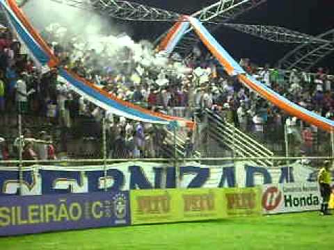 "Torcida Infernizada Tricolor" Barra: Infernizada Tricolor &bull; Club: Duque de Caxias
